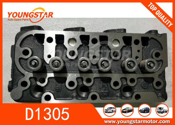Cabeza de cilindro completa para el motor KUBOTA D1305 16030-03044 16022-03040 (2 tipos con agujeros y sin agujeros)