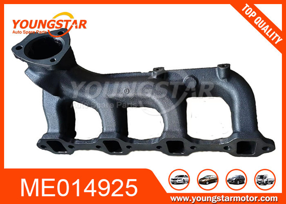 Múltiple de extractor del arrabio ME014925 para el medio galope 4D32 4D33