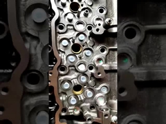 6hk1 reconstruyó a Isuzu Diesel Engine Cylinder Head X 7,8 1998-2004 24